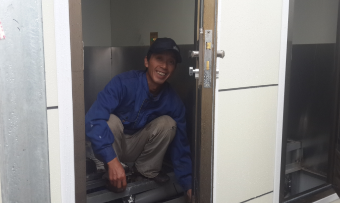 ��ʩ�݆T������